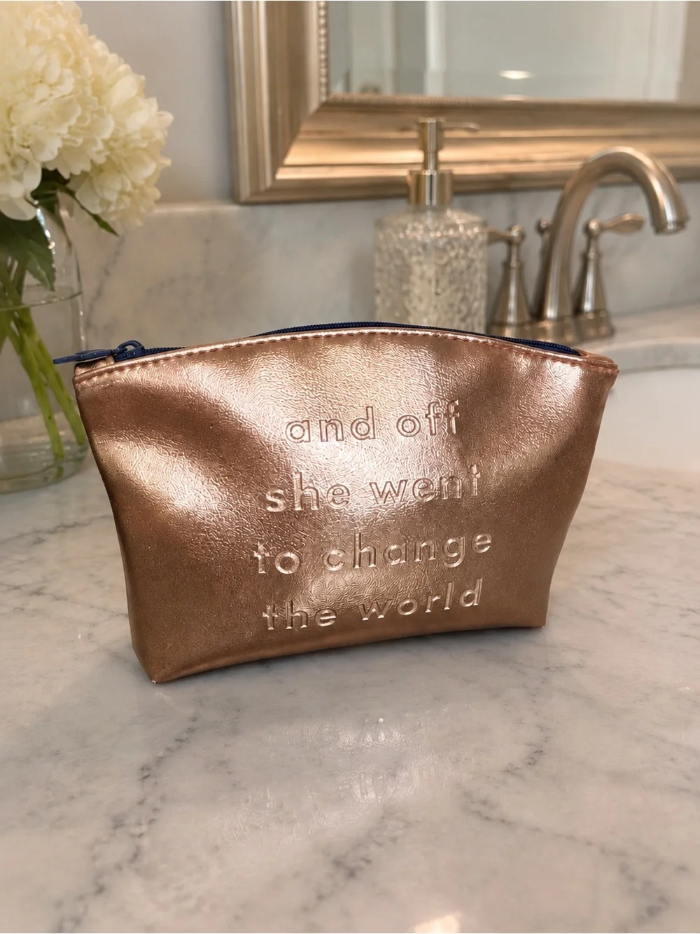 3/for $15 🍒 IPSY Rose Gold Metallic Makeup Pouch, Good for Travel - 4 x 6”